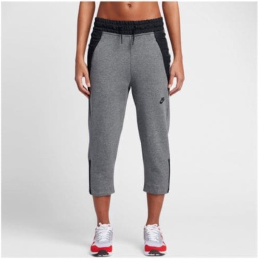 Nike Tech Fleece Cropped Pant S NWT